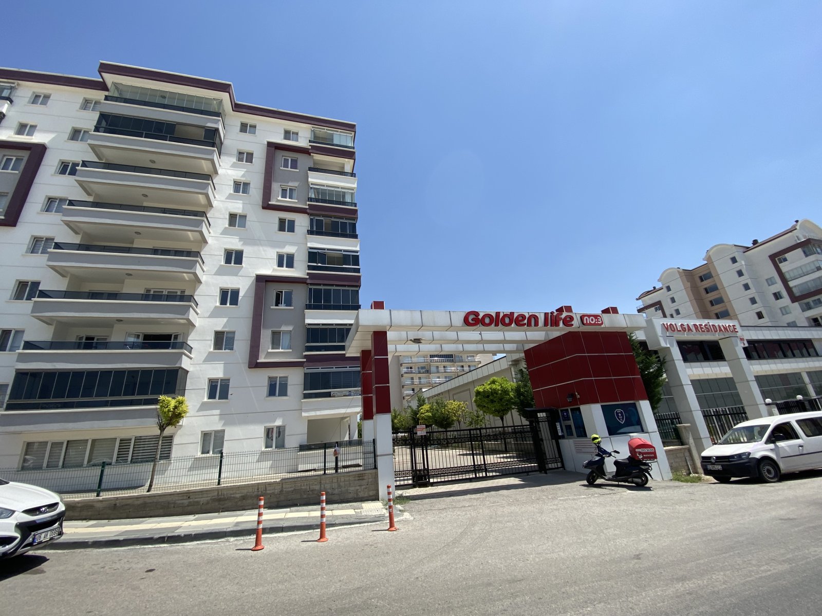 Golden Life Konutları